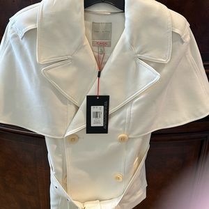 BNWT Scandal cape coat. Size small. White/cream.